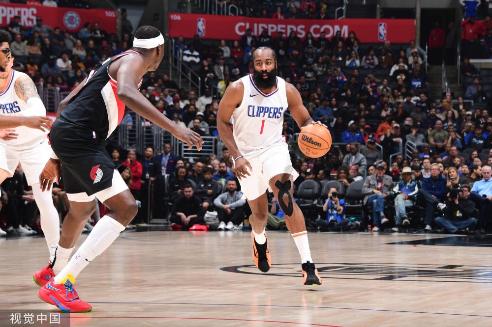 高传球成功 高传球成功