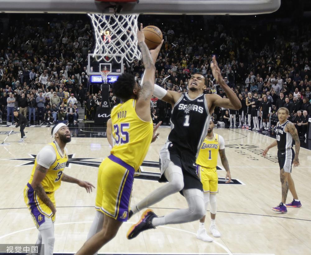 也折射出现 也折射出现